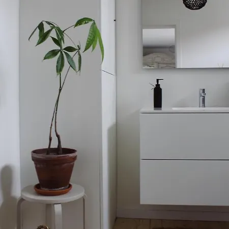 Bay Tree Apartment